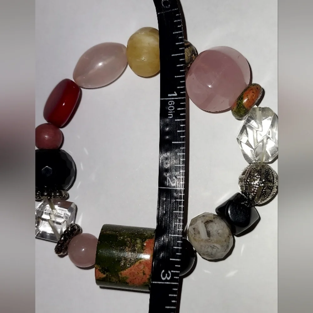 Crystal And Gems Beaded Stretchy Bracelet - Picture 4 of 5